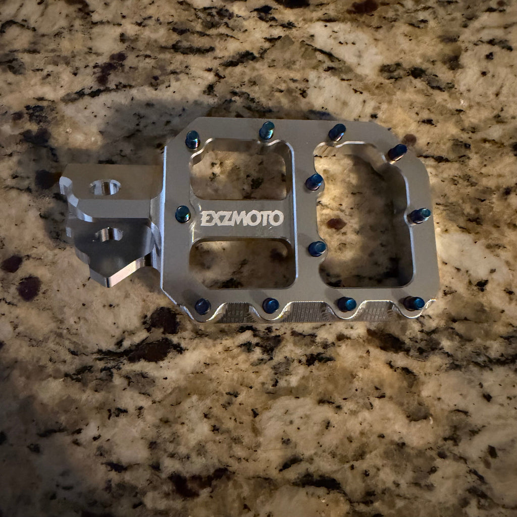 EXZMOTO Wide Pegs